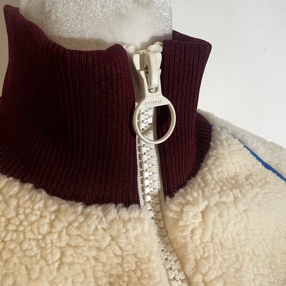 LACOSTE WOMEN'S CONTRAST ACCENT FLEECE SWEATSHIRT - Picture 5 of 10